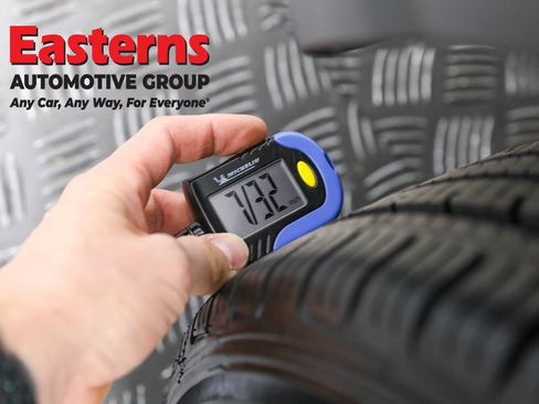 Used 2023 Hyundai Venue SEL w/ Cargo Package image 30