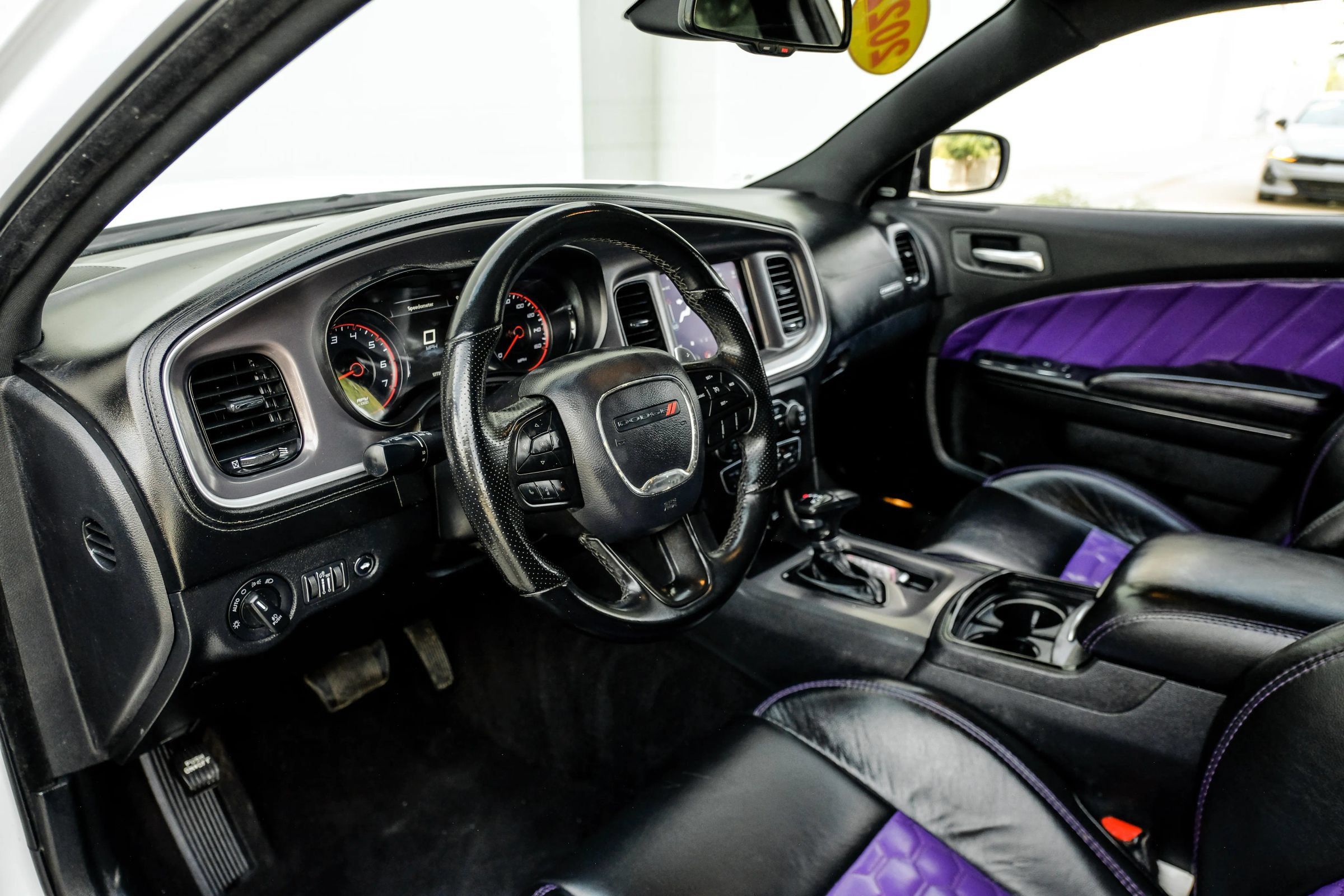 Used 2022 Dodge Charger R/T w/ Blacktop Package RWD image 20