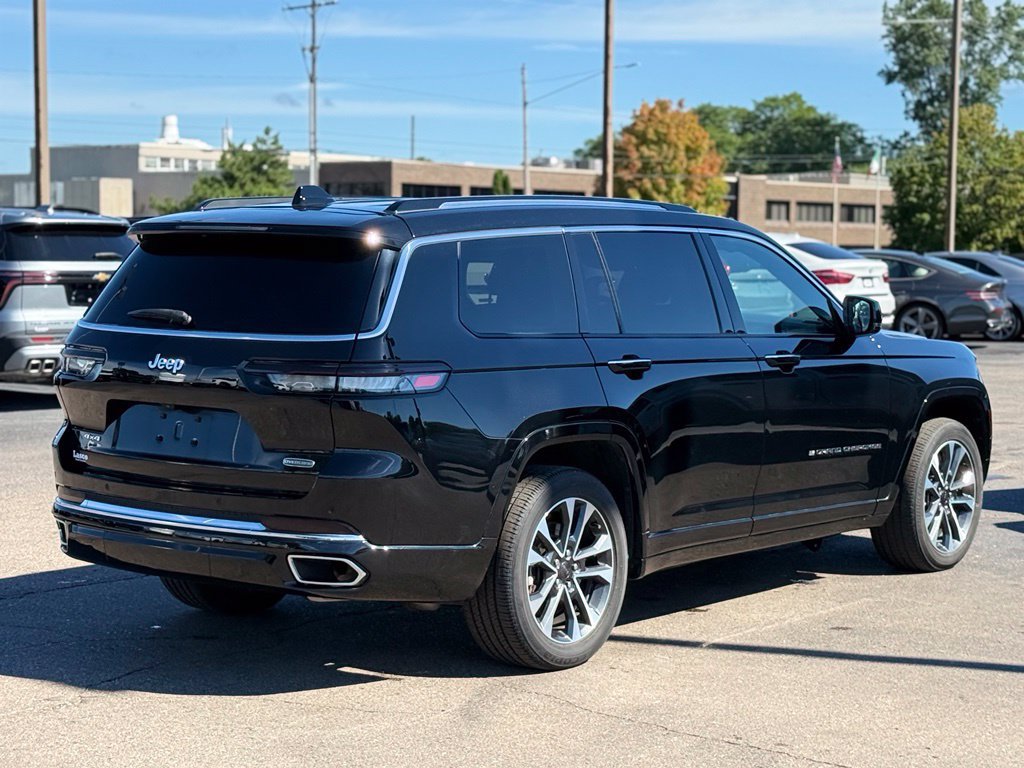 Used 2023 Jeep Grand Cherokee L Overland AWD/4WD image 39