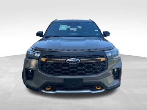 Certified 2026 Ford Explorer Tremor AWD/4WD image 9