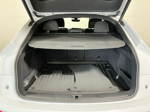 Used 2023 Audi Q5 2.0T Prestige w/ Prestige Package AWD/4WD image 29