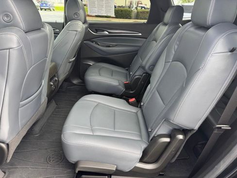 Used 2023 Buick Enclave Essence w/ Experience Buick Package AWD/4WD image 7