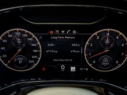 Used 2020 Bentley Flying Spur W12 image 44