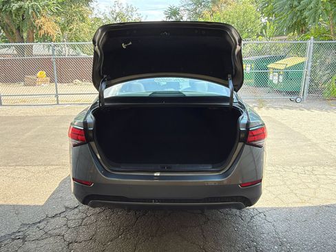 Used 2025 Nissan Sentra SV FWD image 29