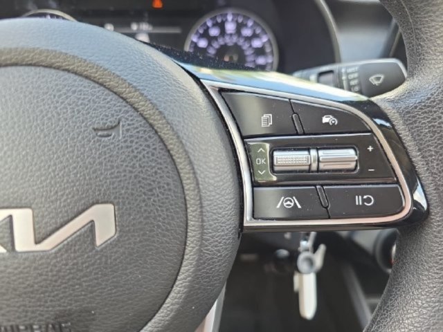 Used 2024 Kia Forte LXS FWD image 19