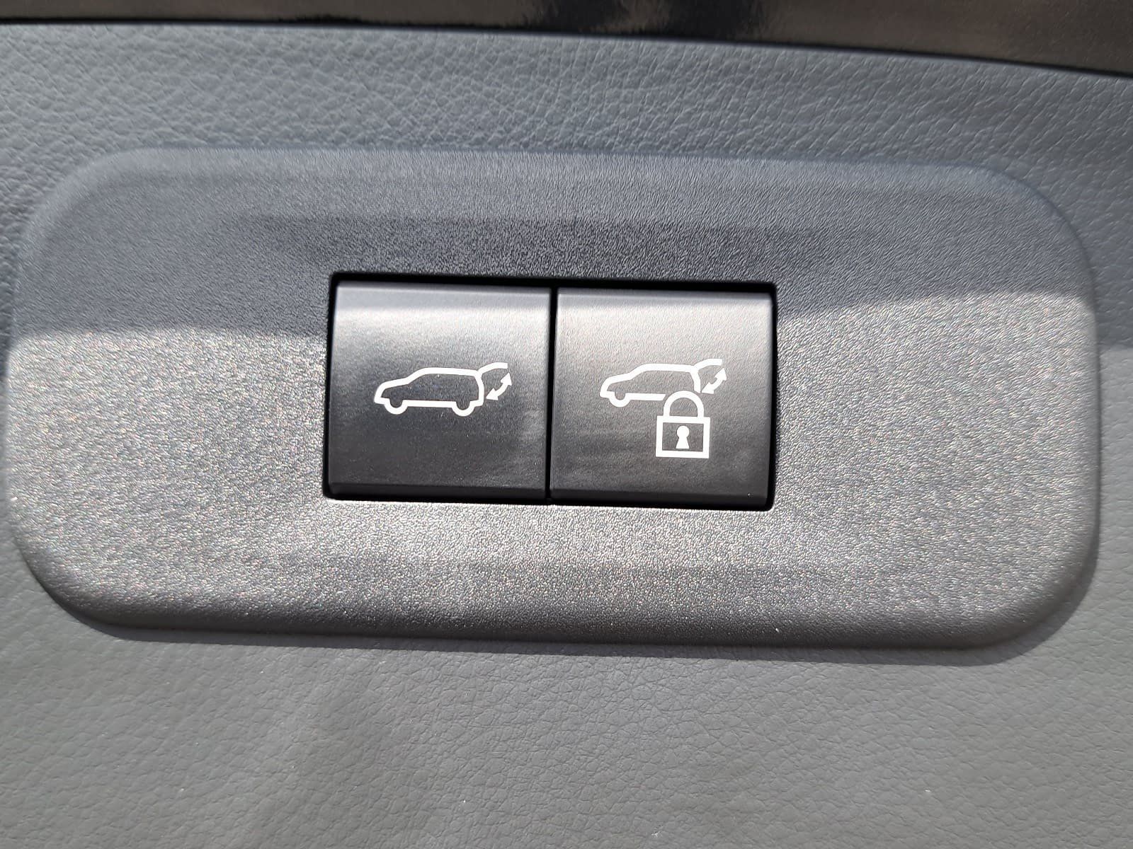 Used 2024 Lexus NX 450h+ AWD w/ Vision Package image 15