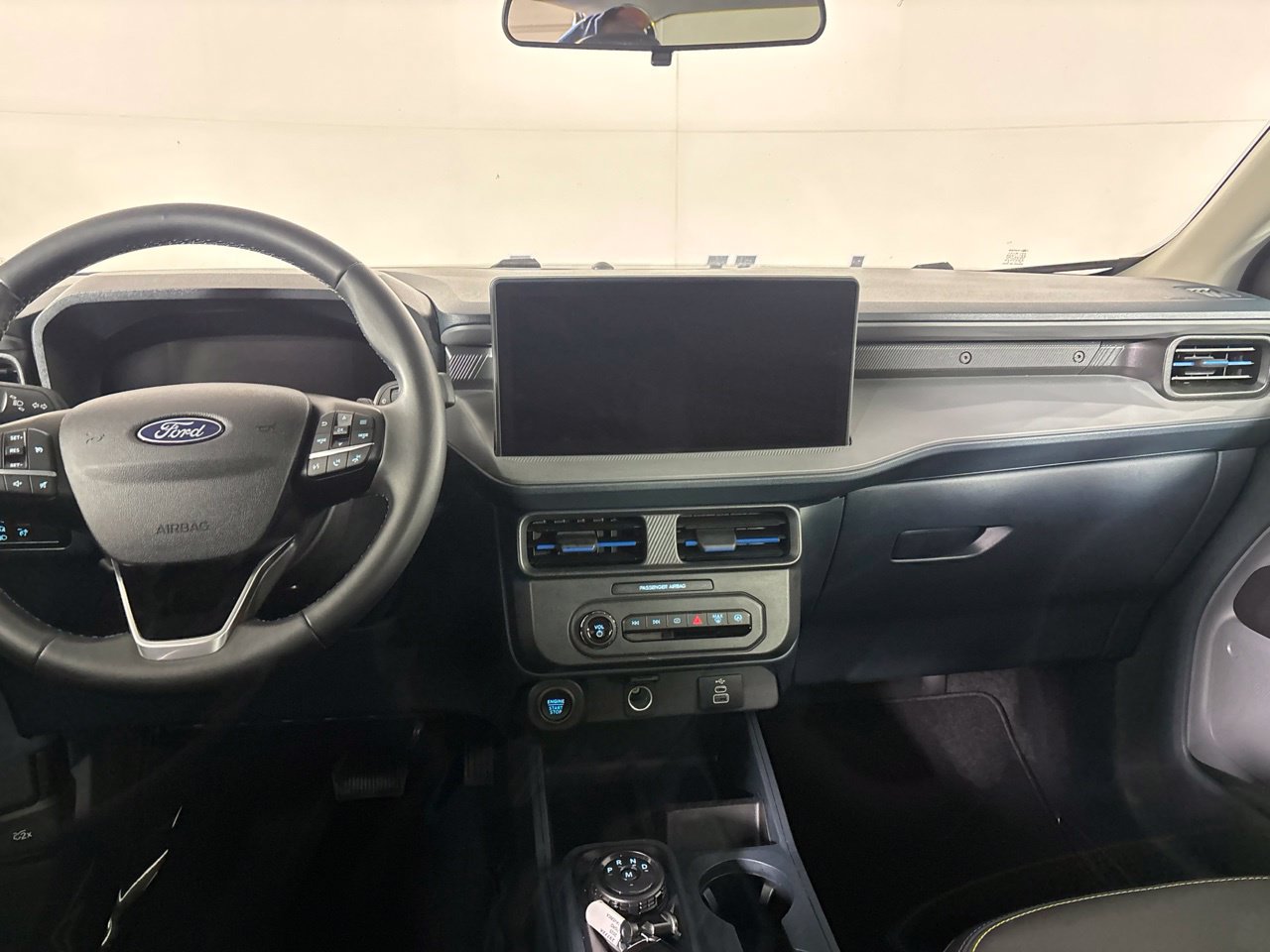 Used 2025 Ford Maverick Lobo AWD/4WD image 23