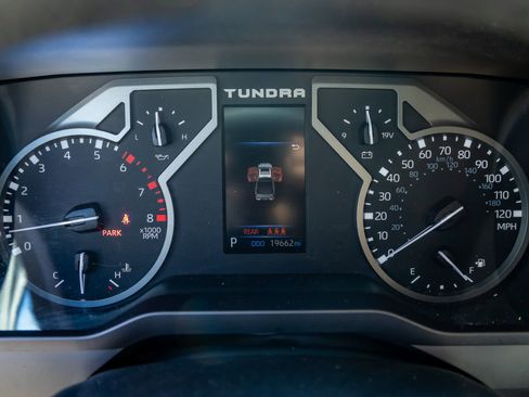 Used 2024 Toyota Tundra SR5 w/ SR5 Premium Package AWD/4WD image 19