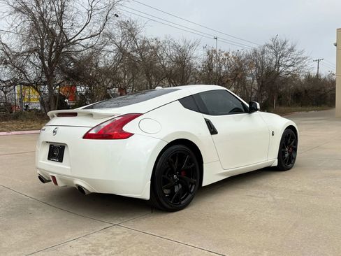 Used 2014 Nissan 370Z Touring w/ Sport Package image 6