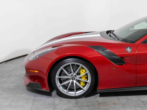 Certified 2016 Ferrari F12tdf image 12