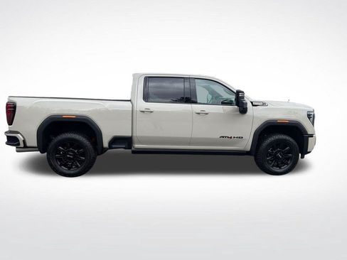 New 2026 GMC Sierra 2500 AT4 w/ AT4 Premium Plus Package AWD/4WD image 6