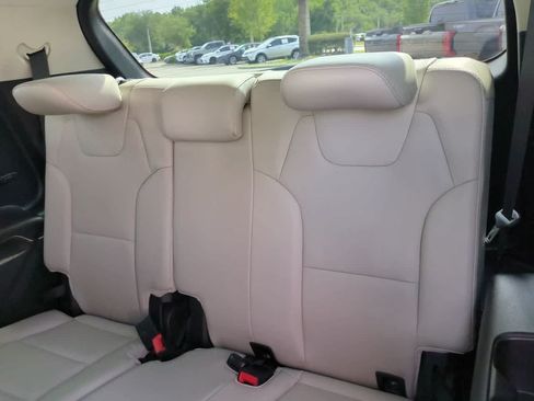 Used 2020 Kia Telluride EX AWD/4WD image 13