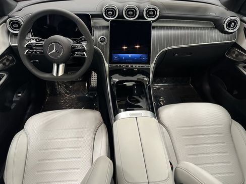New 2026 Mercedes-Benz GLC 350e 4MATIC image 28