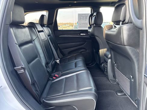Used 2020 Jeep Grand Cherokee Overland image 34