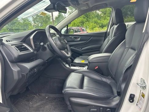 Used 2023 Subaru Ascent Limited w/ Technology Package AWD/4WD image 14