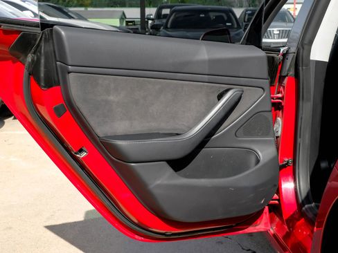 Used 2019 Tesla Model 3 Performance image 48