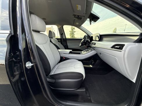 Used 2021 Hyundai Palisade SE AWD/4WD image 24