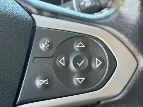 Used 2017 Chevrolet Colorado LT w/ LT Convenience Package image 22