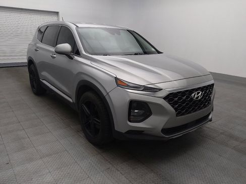Used 2020 Hyundai Santa Fe SE image 13