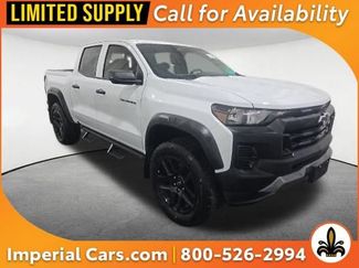 Used 2025 Chevrolet Colorado Trail Boss AWD/4WD video 1