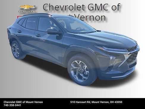 New 2026 Chevrolet Trax LT image 7