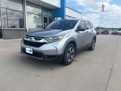 Used 2017 Honda CR-V LX image 1