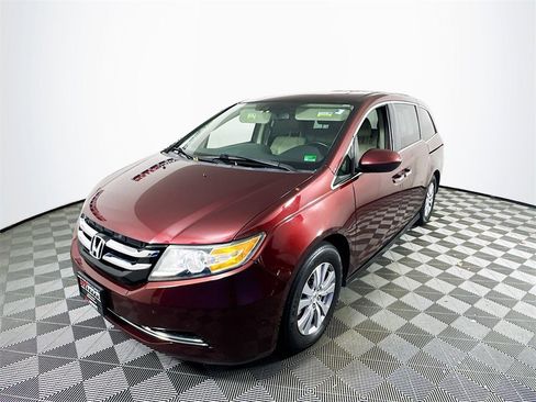 Used 2016 Honda Odyssey EX-L image 3