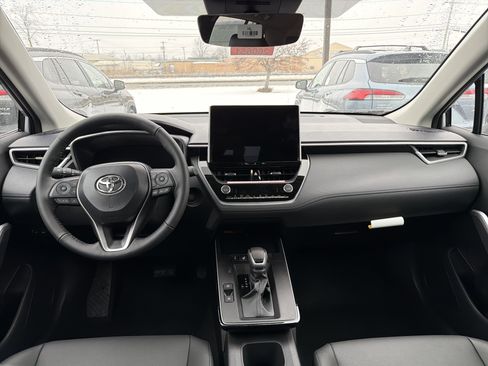 New 2026 Toyota Corolla Cross XLE image 12
