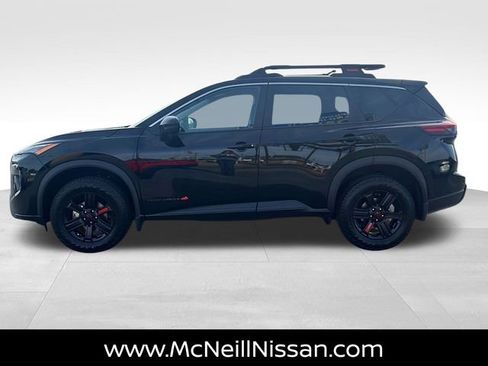 New 2026 Nissan Rogue SV image 4
