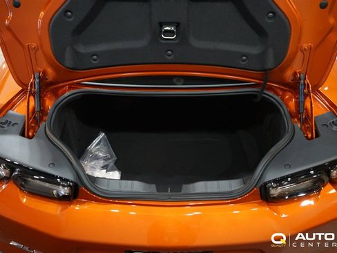 Used 2023 Chevrolet Camaro ZL1 image 39