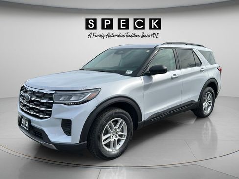 New 2026 Ford Explorer Active AWD/4WD image 1