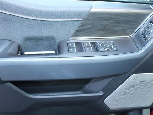 Used 2024 Ford F150 Lariat w/ Equipment Group 502A High image 10