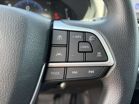 Used 2025 Toyota Grand Highlander FWD image 25