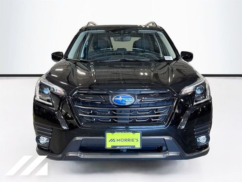 Used 2024 Subaru Forester Premium AWD/4WD image 2