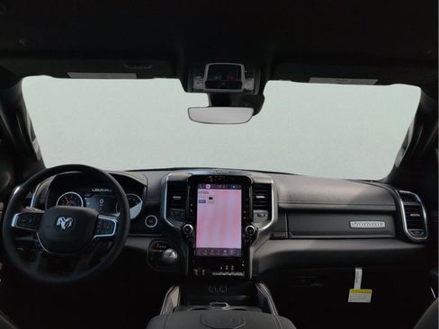 New 2026 RAM 1500 Laramie AWD/4WD image 28