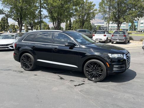 Used 2019 Audi Q7 3.0T Premium Plus AWD/4WD image 5