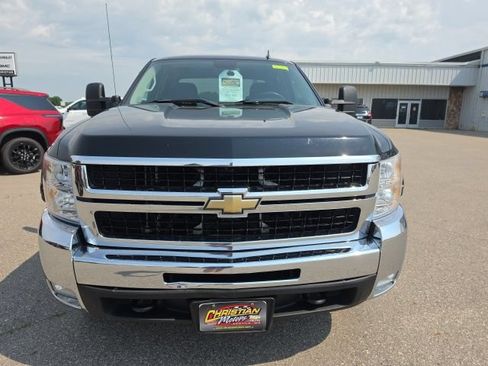Used 2009 Chevrolet Silverado 2500 LT w/ Exterior Plus Package AWD/4WD image 8