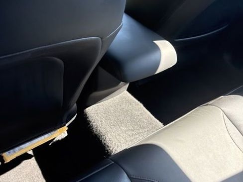 Used 2021 MAZDA MAZDA3 2.5 Turbo Sedan w/Premium Plus image 16