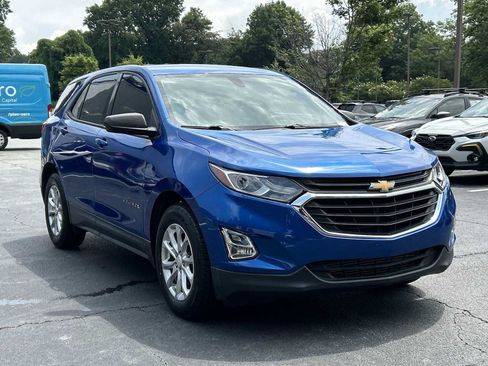 Used 2019 Chevrolet Equinox LS FWD image 5
