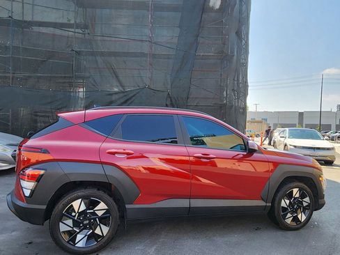 Used 2024 Hyundai Kona SEL image 8