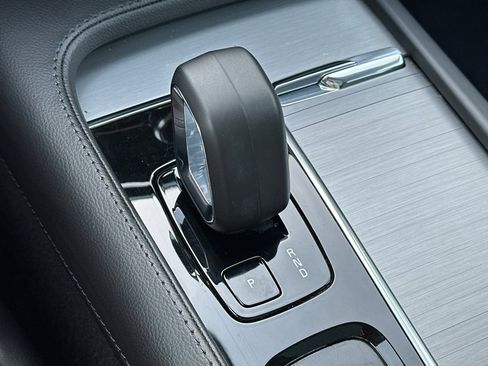 Used 2023 Volvo XC90 B5 Core w/ Climate Package image 26