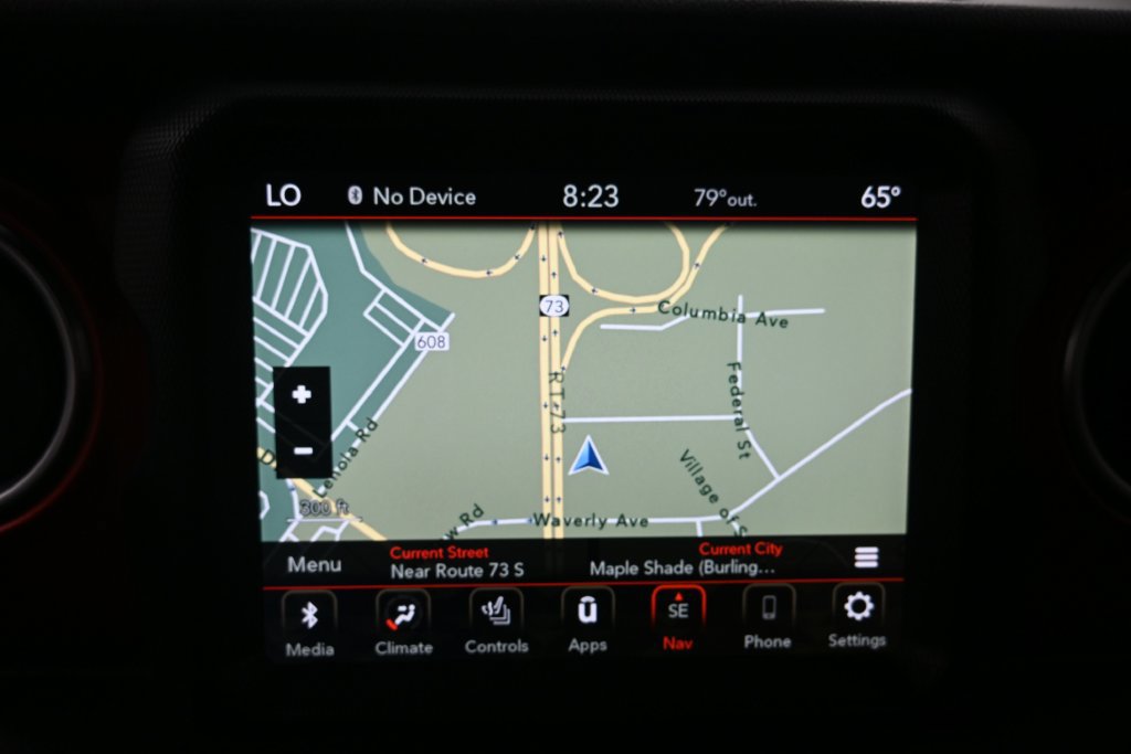 Used 2021 Jeep Gladiator Rubicon AWD/4WD image 9