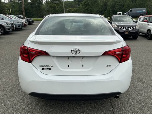 Used 2019 Toyota Corolla SE FWD image 6