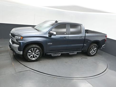 Used 2020 Chevrolet Silverado 1500 LT w/ Texas Edition image 35