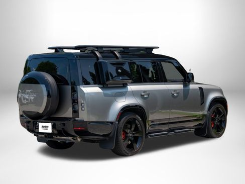 Used 2024 Land Rover Defender 130 X AWD/4WD image 8