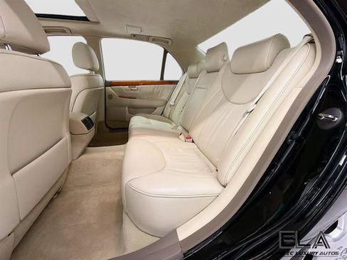 Used 2004 Lexus LS 430 RWD image 27