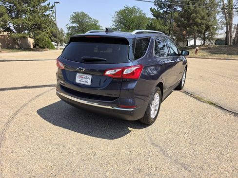 Used 2018 Chevrolet Equinox LT w/ Sun & Infotainment Package AWD/4WD image 7