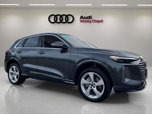 New 2025 Audi Q5 Premium Plus image 7