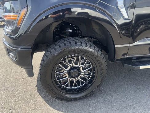 Used 2025 Ford F150 XLT w/ Equipment Group 301A Standard AWD/4WD image 9