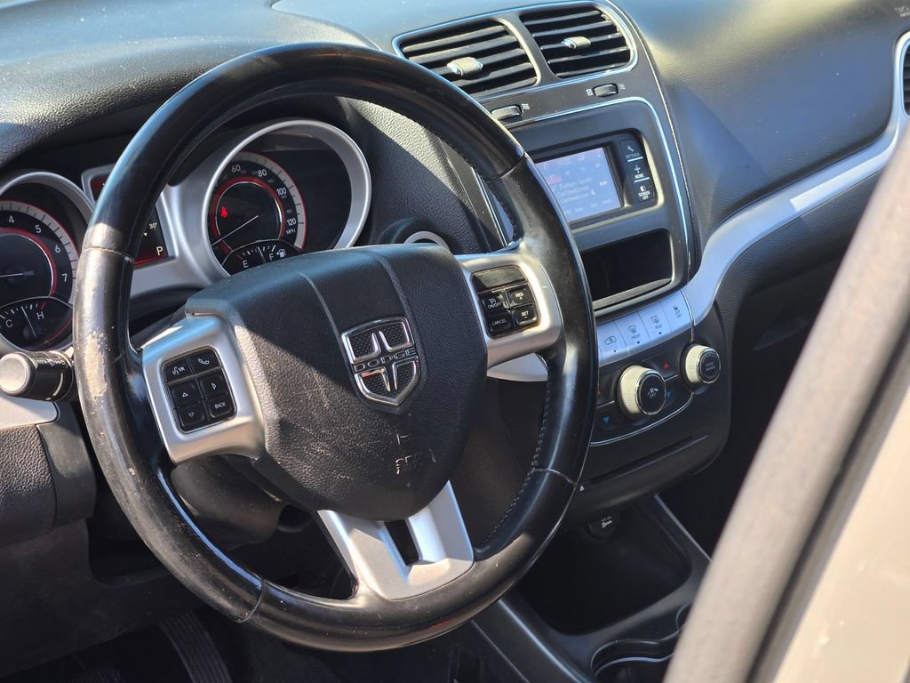 Used 2020 Dodge Journey SE w/ SE Popular Equipment Group FWD image 32